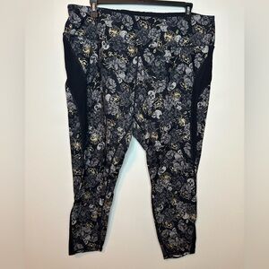 Torrid Active Leggings Skull Print and Gold